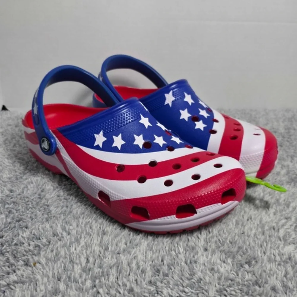 Crocs Classic American Flag Clogs‎ Size Mens 9 Womens 11 USA Patriotic Shoes NWT